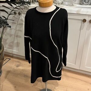 Jean Muir made in Scotland 100% cashmere black tunic length 80’s vintage sweater